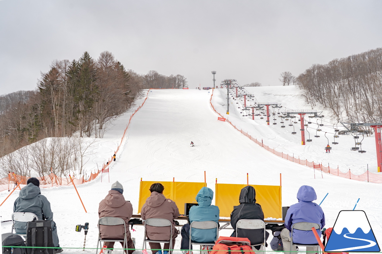 なんと約10年ぶりの「技術選」撮影?! PREMIER SKI ACADEMY presents 『2026プレミアカップ・スキー技術選』レポート！｜朝里川温泉スキー場